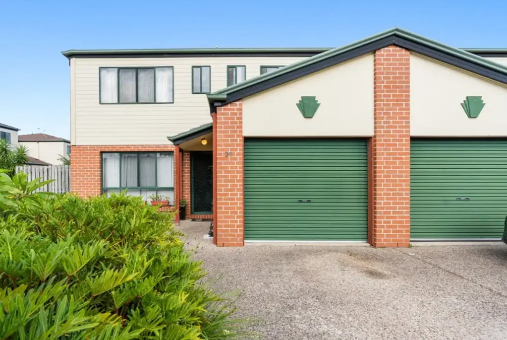 Peaceful Parkside Living in a Secure Gated Complex