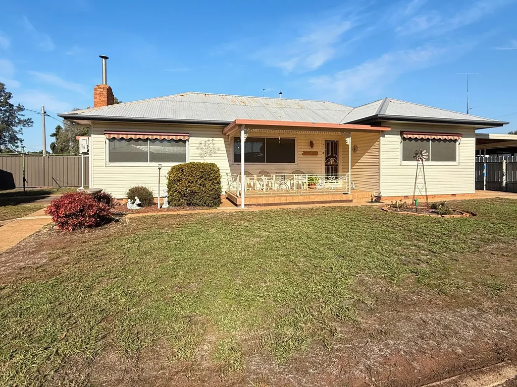 4 Telopea Street, Leeton, NSW 2705