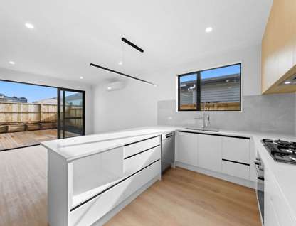 17 Cara Avenue, Kumeu, Rodney, Auckland, 4 Bedrooms, 3 Bathrooms, House