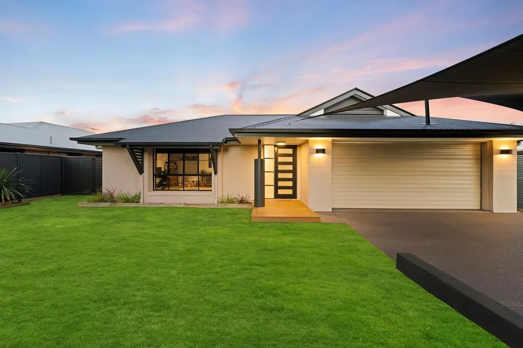 Wellington Point 4ਬੈੱਡਰੂਮ Modern Lowset Oasis, Fully Renovated for Effortless Living