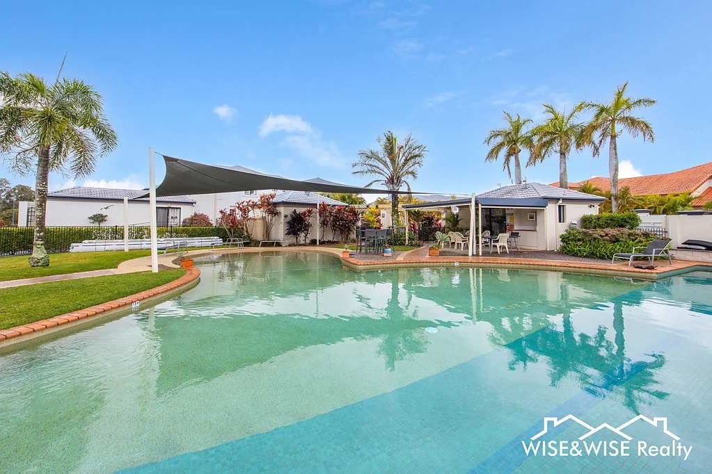 17/2 Bronberg Court, Southport, QLD 4215