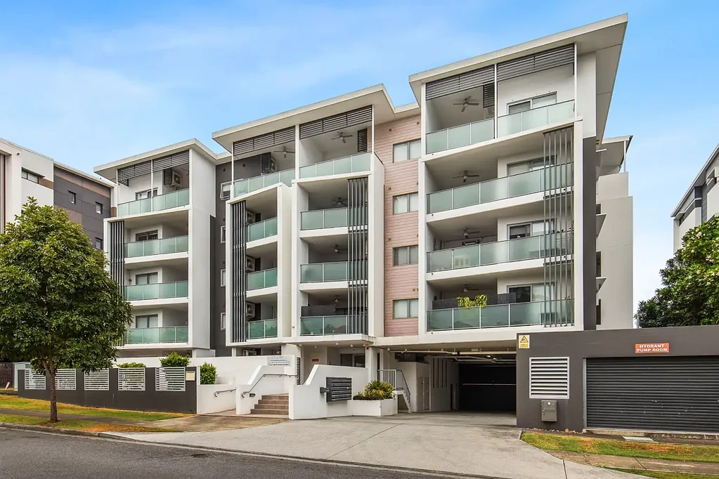 Sherwood 1Kwarto Light-Filled, Secure and Exceptionally Well-Located
