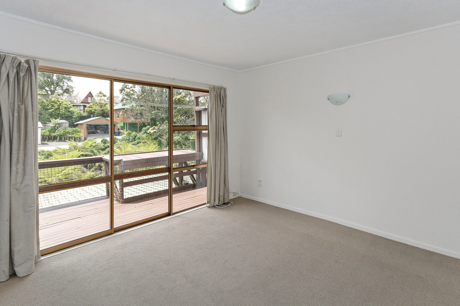 1/12 Sunnyside Road, Sunnyvale, Auckland - Waitakere, 3 침실, 1 욕실