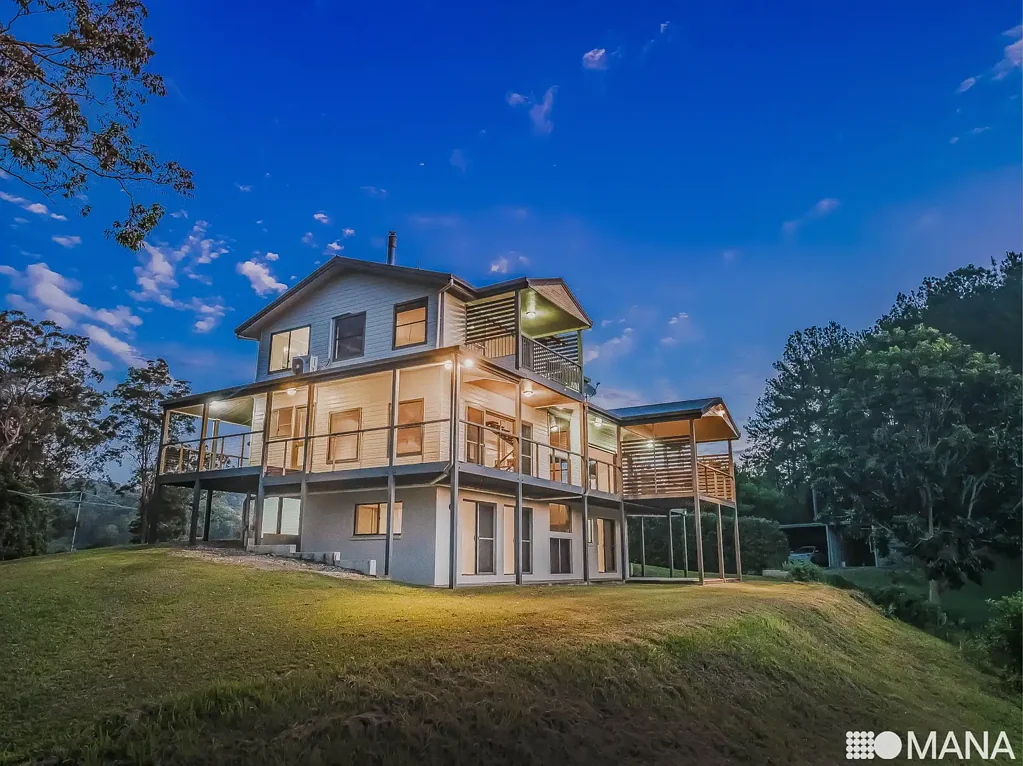 Stokers Siding 4कमरा Find your forever - spectacular hinterland acreage in Stokers Siding