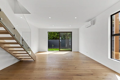 Modern Luxury - Unbeatable Location