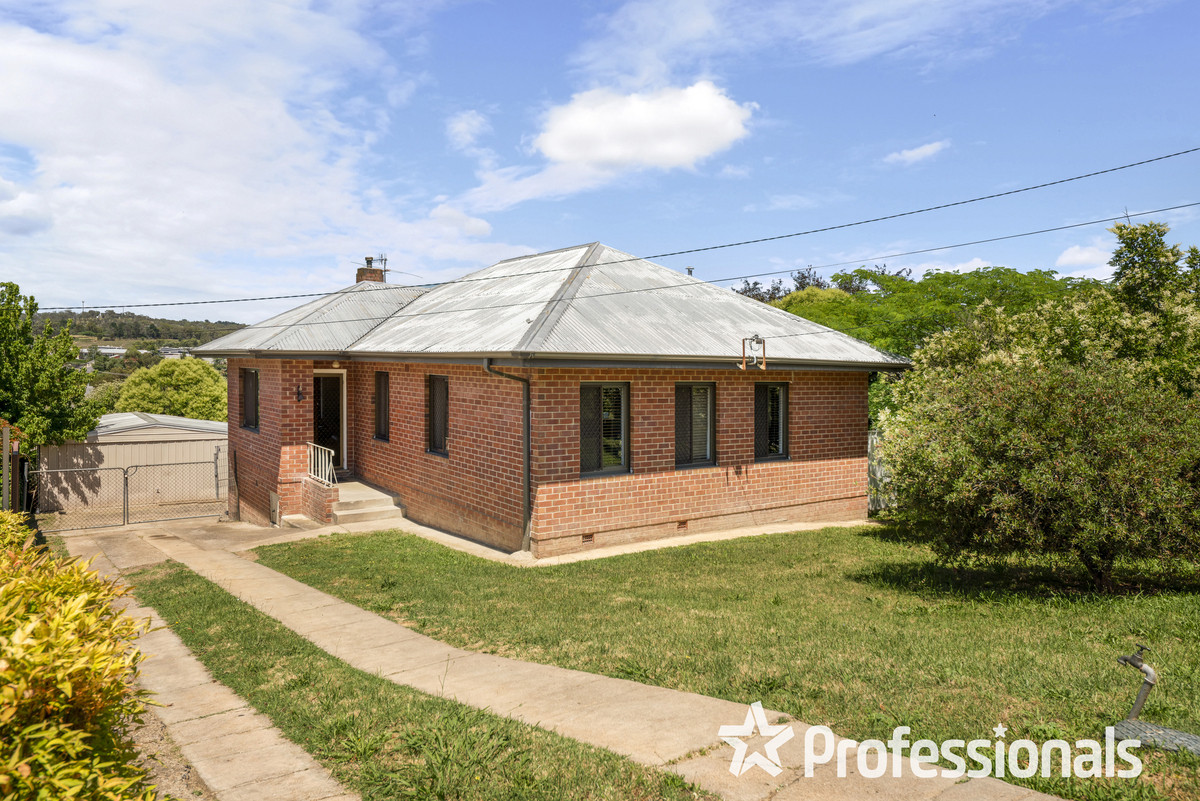 12 PARNHAM ST, WEST BATHURST NSW 2795, 0 غرف, 0 حمامات, House