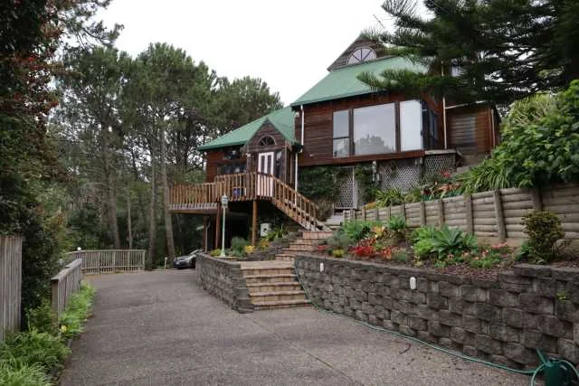 Murrays Bay 4Zimmer An Uniquely Designed Home at a Secluded Location