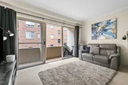 3/6-10 Boronia Street, Dee Why