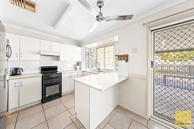 2 Reo Place, Emerald, QLD 4720, 3 Bedrooms, 1 Bathrooms, House