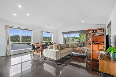 18 Warabi Place, Burnside, QLD 4560, 4房, 2浴, House