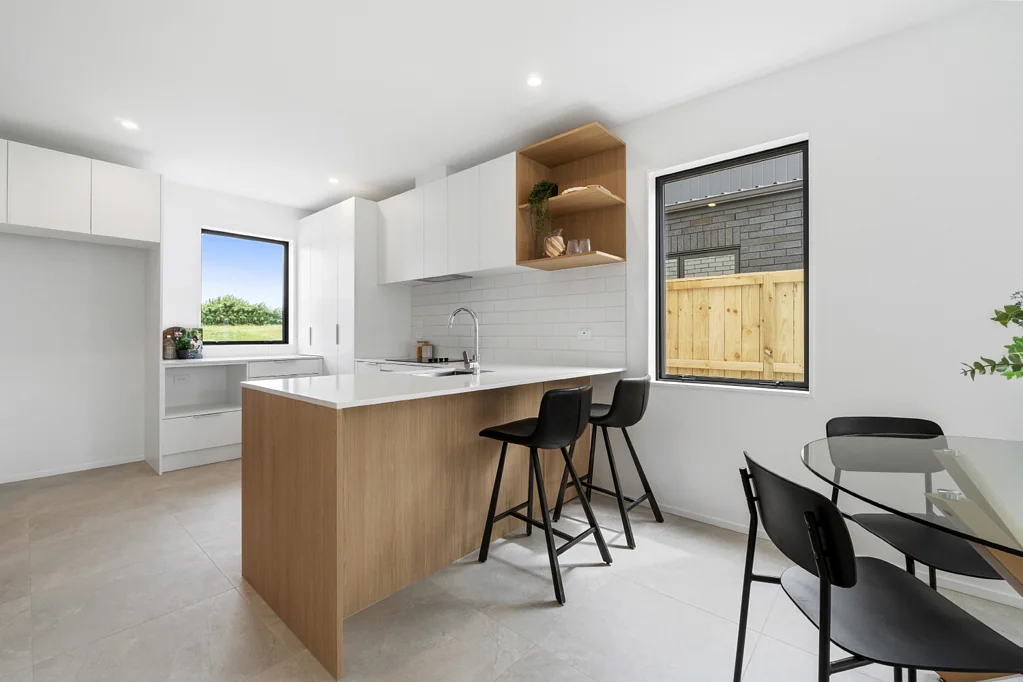 Flat Bush 3房  Spacious Park-View Homestar Home