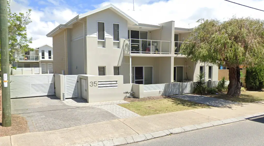 2/35 Tuckey Street, Mandurah, WA 6210