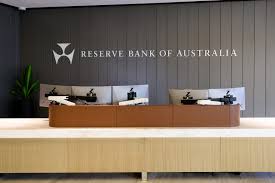 靴子落地！RBA宣布维持4.35%利率不变，但警报仍未解除