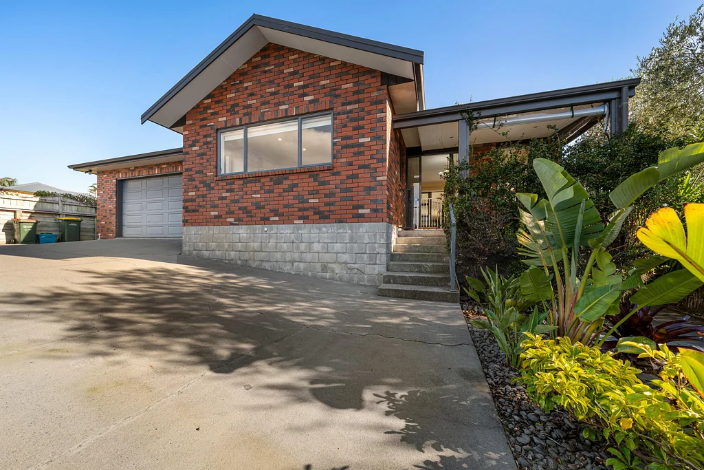 Whalers Gate 4房  Modern comfort and effortless family living