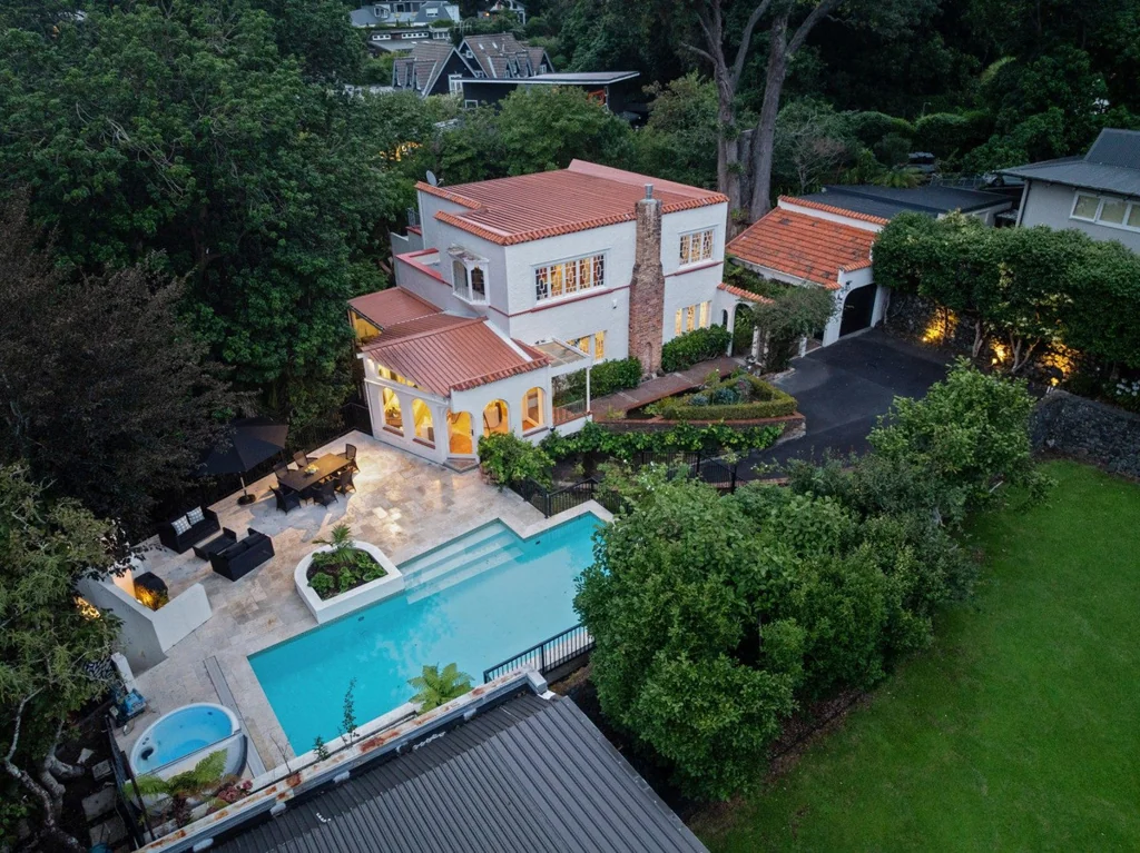 Epsom 4ਬੈੱਡਰੂਮ A MANSION HOME AT AN ATTAINABLE PRICE