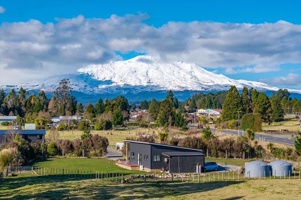 Ohakune Great Lifestyle and No Covenants!