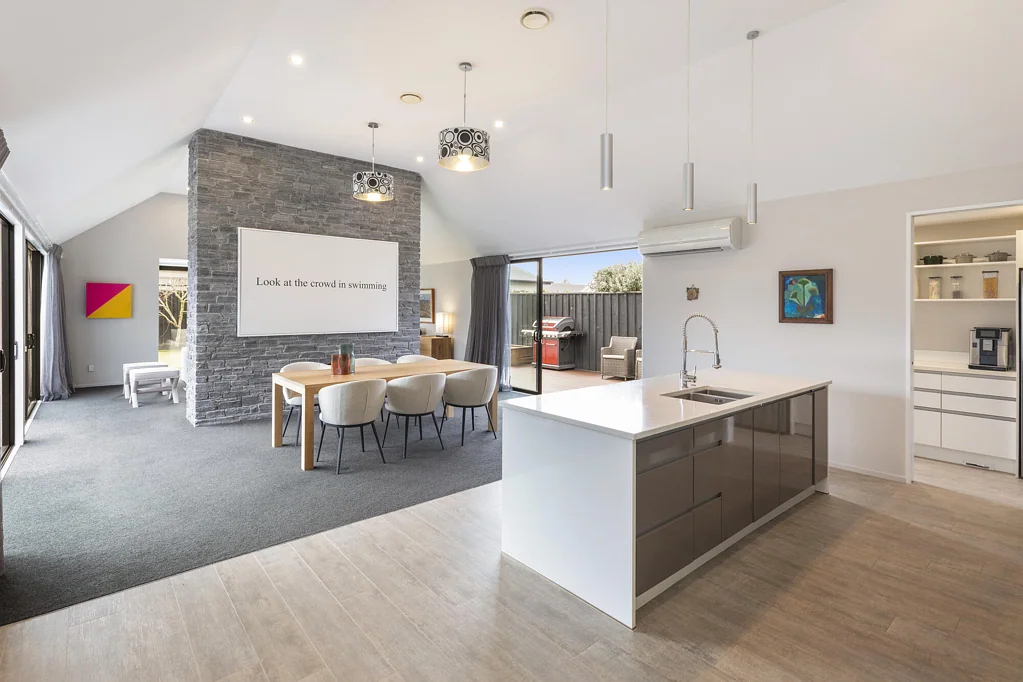 Parklands 4ห้องนอน Contemporary comfort in sought after Waitikiri