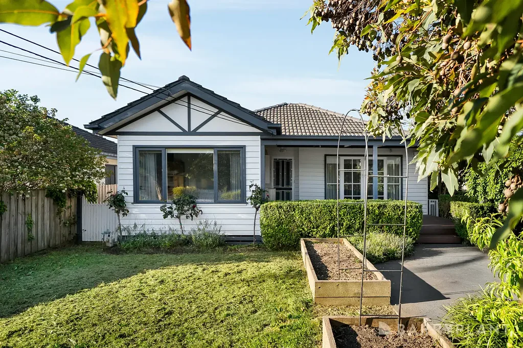 26 Diane Crescent, Mooroolbark, VIC 3138