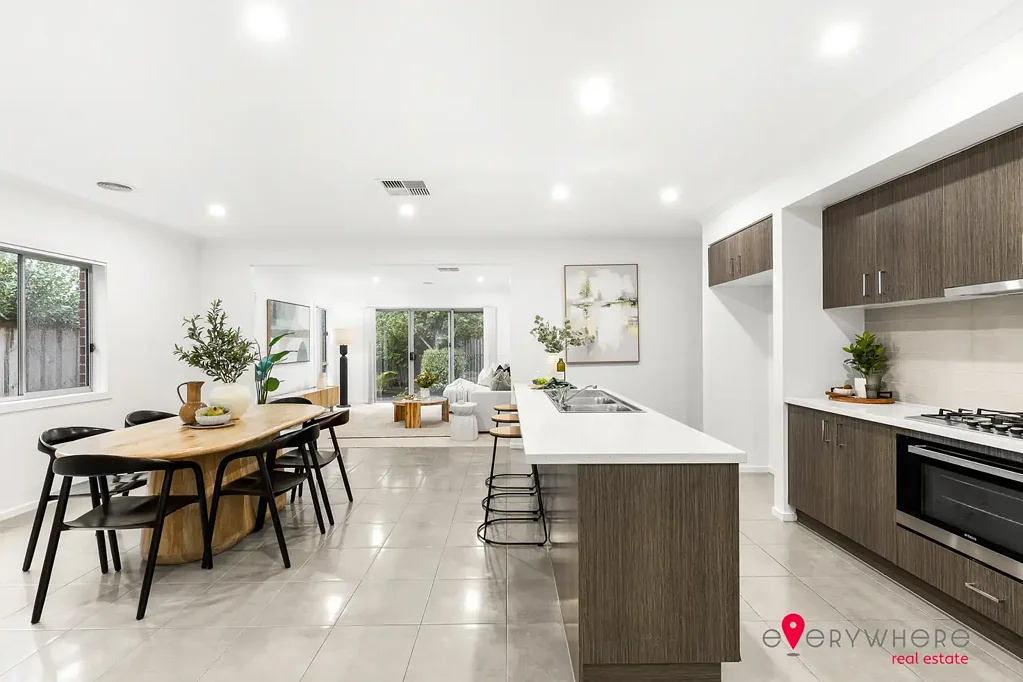 Point Cook 4房 Saltwater学区房 478m²宽地 全新装修 石材台面厨房 公园环绕 步行生活圈 Must Be SOLD!