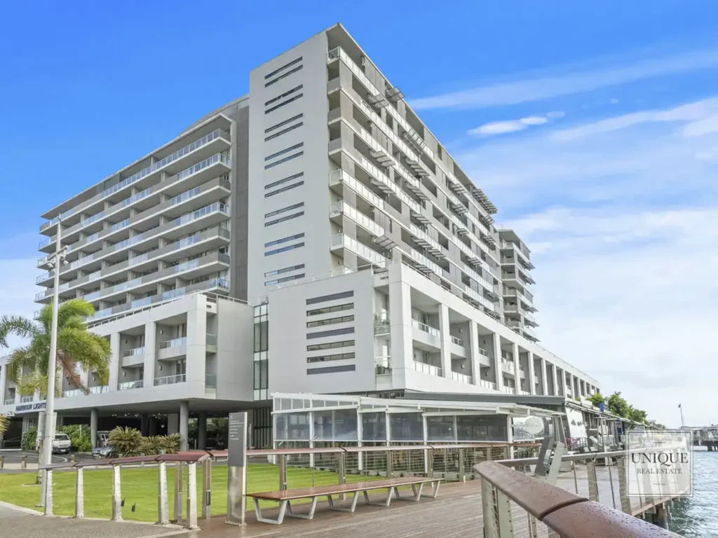 Unit 318/1 Marlin Parade, Cairns City, QLD 4870