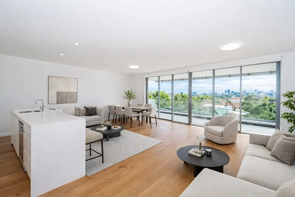 Executive Penthouse Apartment in Prime Location