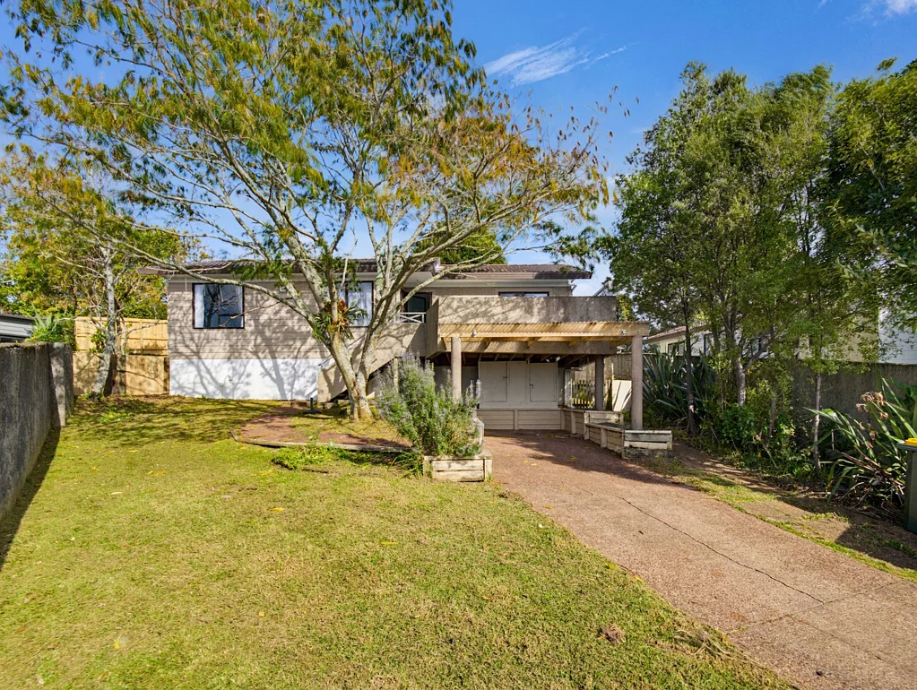 Glen Eden 3 Bedroom Affordable & Freehold - Value Buying!
