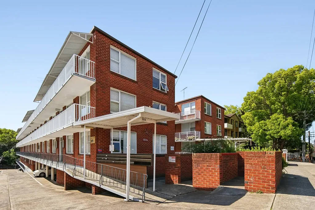 Summer Hill 2 Bedroom Low-Maintenance Living In A Village-Side Setting