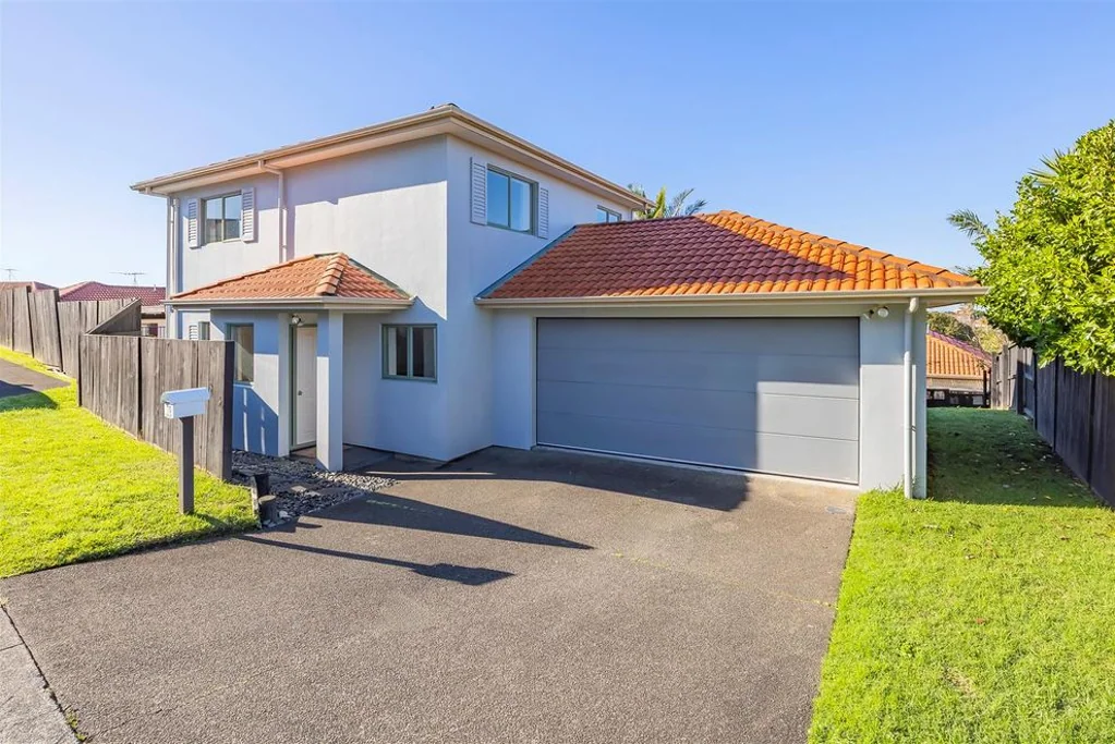 Gulf Harbour 4બેડરૂમ Negotiable over $835K - First in First Served!