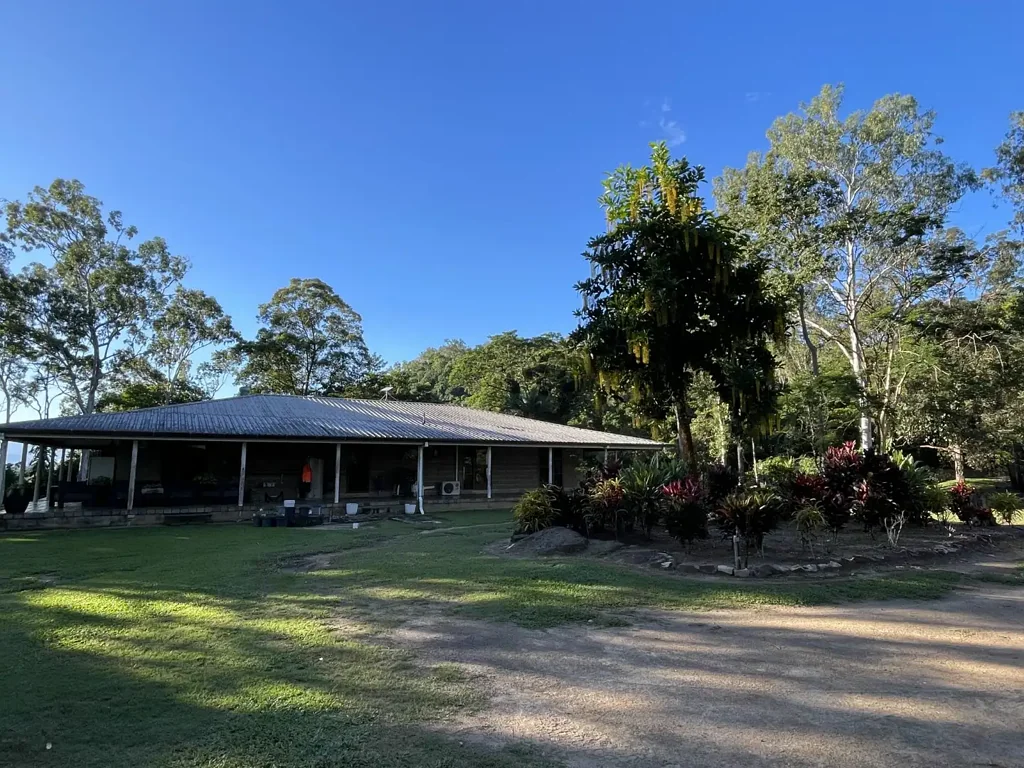 Hawkins Creek 3 Bedroom Elevated Rainforest Seclusion