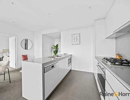 612/9 Brodie Spark Drive, Wolli Creek, NSW 2205, 2房, 2浴, Apartment