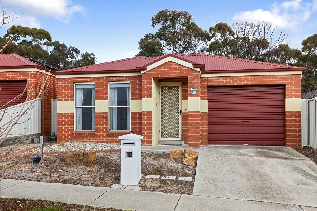 37b Grevillea Avenue, Kangaroo Flat, VIC 3555