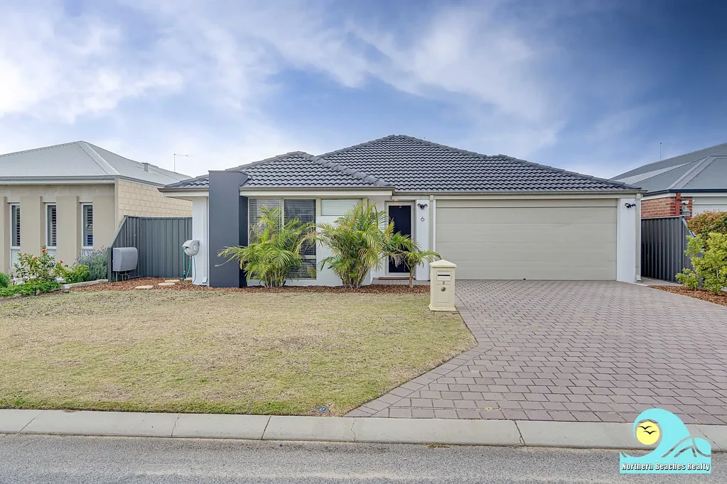 Yanchep 3 Bedroom GOLF ESTATE GEM WITH AN ENTERTAINER'S ALFRESCO – PERFECT FIRST HOME OR DOWNSIZE!