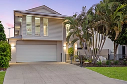 8 Francis Avenue, Rochedale