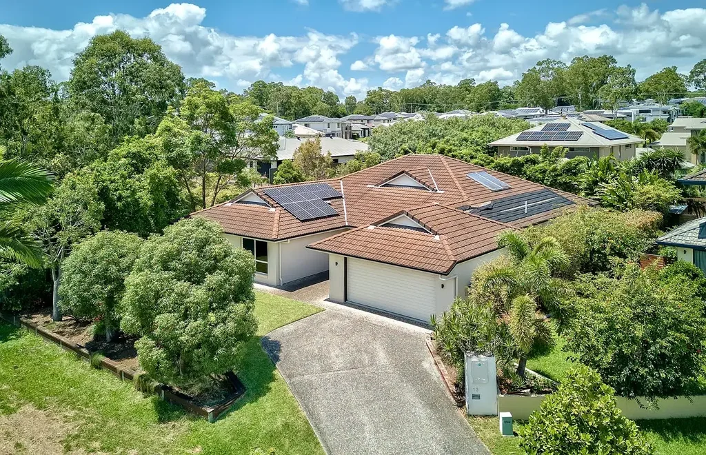 13 Oltrarno Place, Bridgeman Downs, QLD 4035