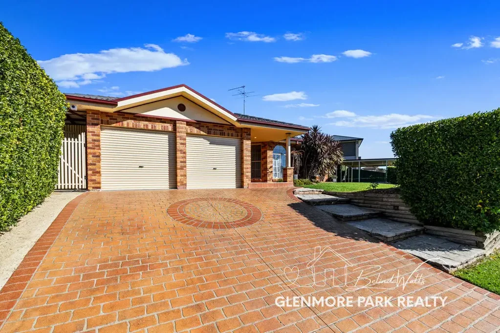 Glenmore Park 4 Slaapkamer Room for everyone and everything- set on a large block!