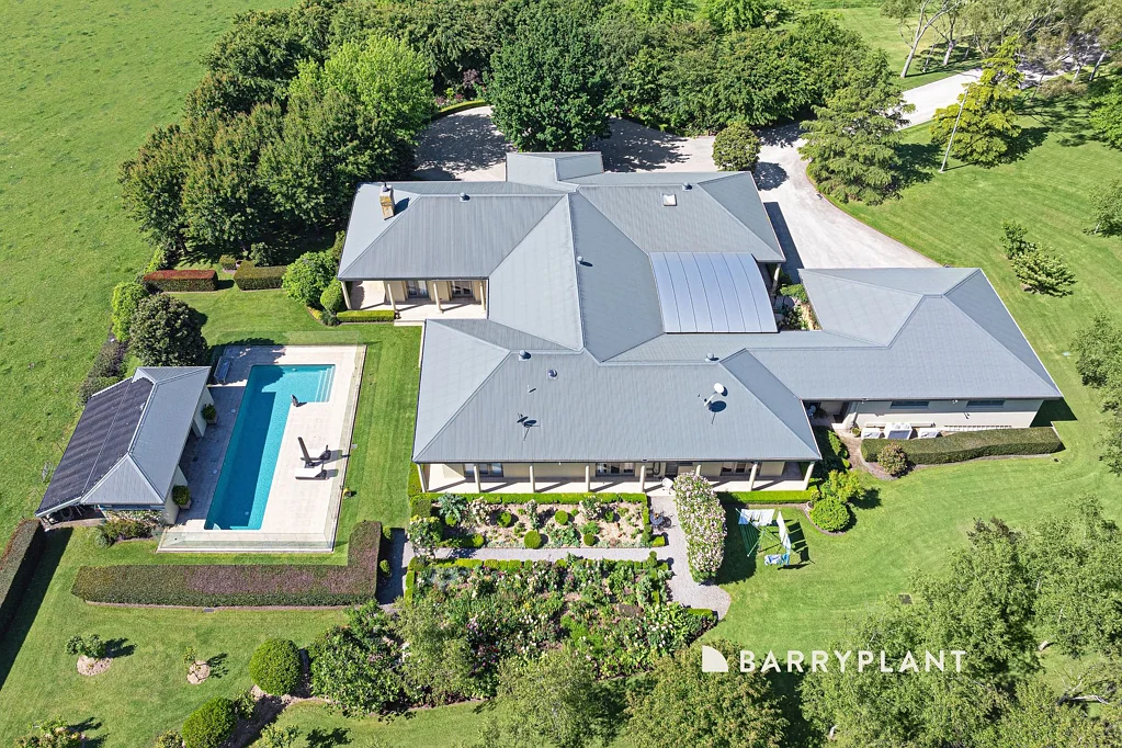 416 Lysterfield Road, Lysterfield, VIC 3156