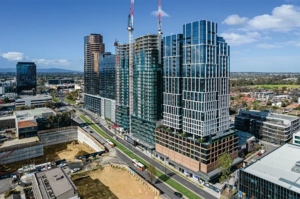 Box Hill 4ਬੈੱਡਰੂਮ TRIPLE LEVEL PENTHOUSE