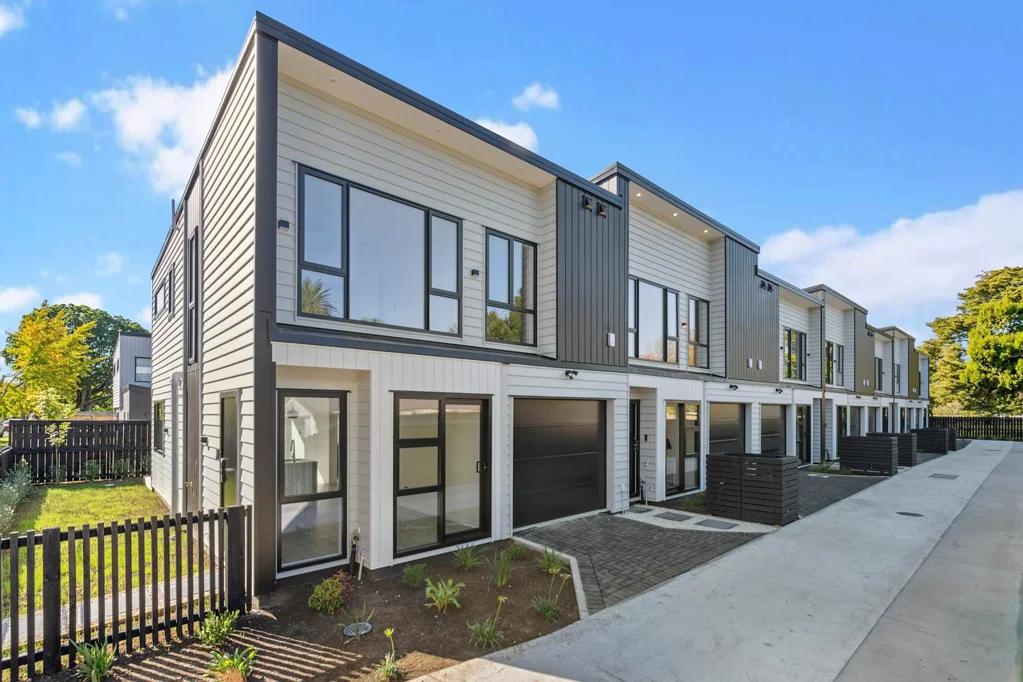 Mangere East 3Kwarto Brand New and Affordable!
