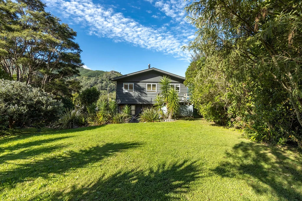 Port Underwood 2Zimmer The Bach Life Starts Here