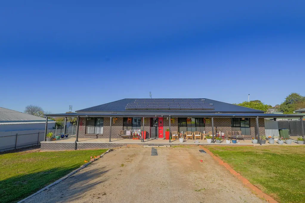 Parkes 4침실 Family Living Made Easy on 1,265 sqm