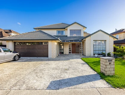 87 Middlefield Drive, Flat Bush, Manukau City, 5部屋, 3バスルーム, House
