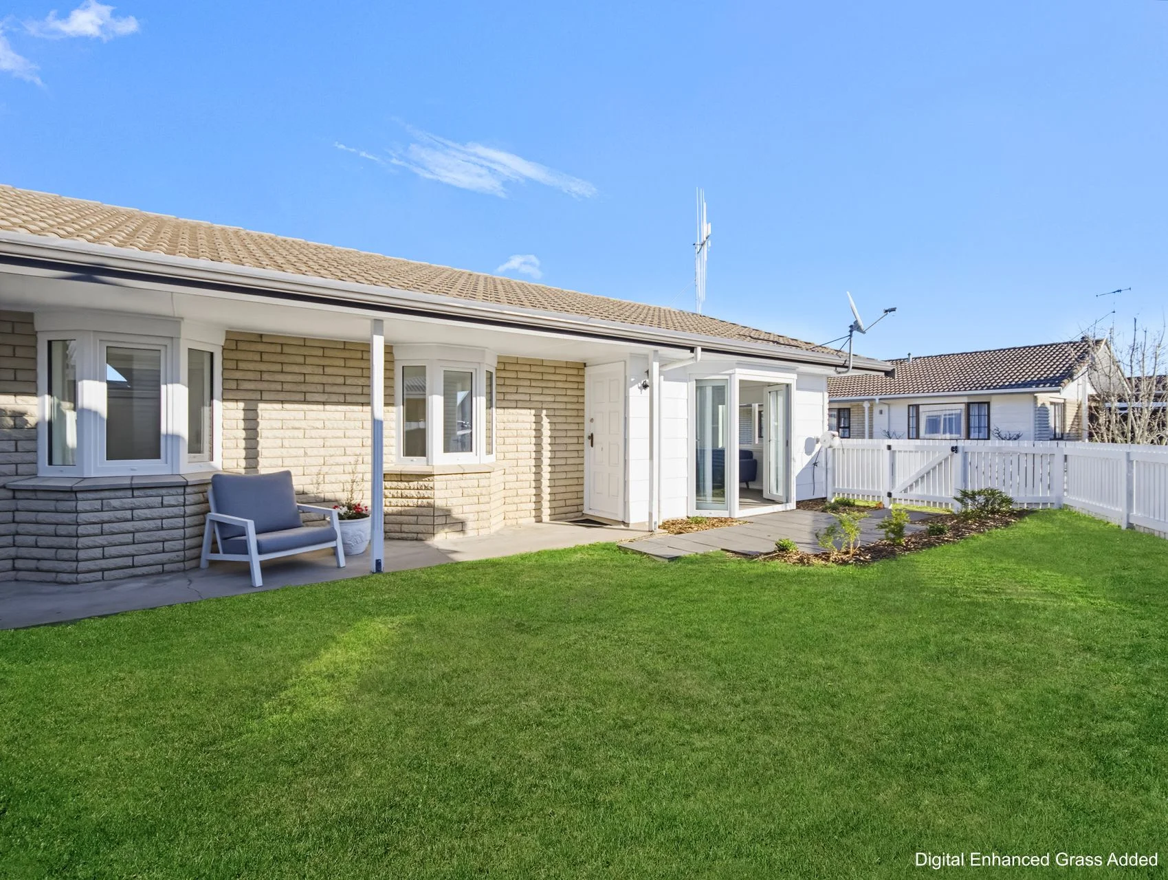 Cambridge 2 Bedroom Warm, healthy & secure in a prime location