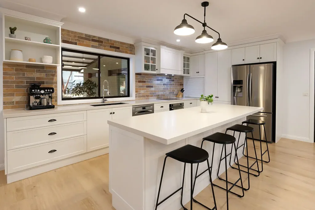 Huon Creek "Roscrea" - Country Living with City Convenience