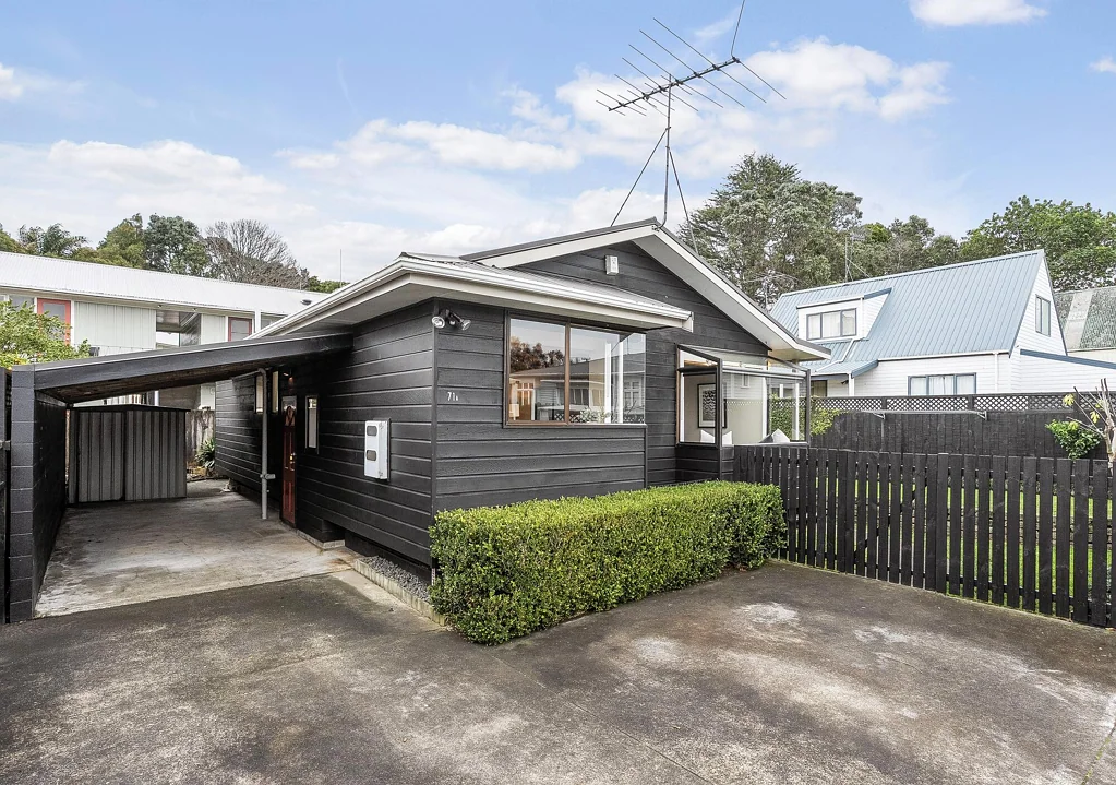 Ellerslie 3ห้องนอน Charm, Cedar and Convenience