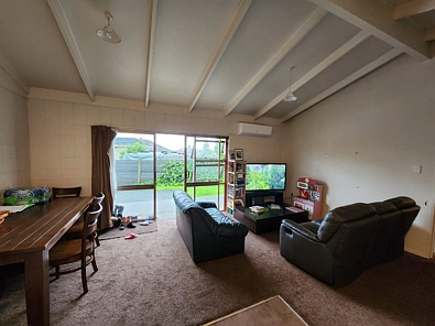 Single level unit