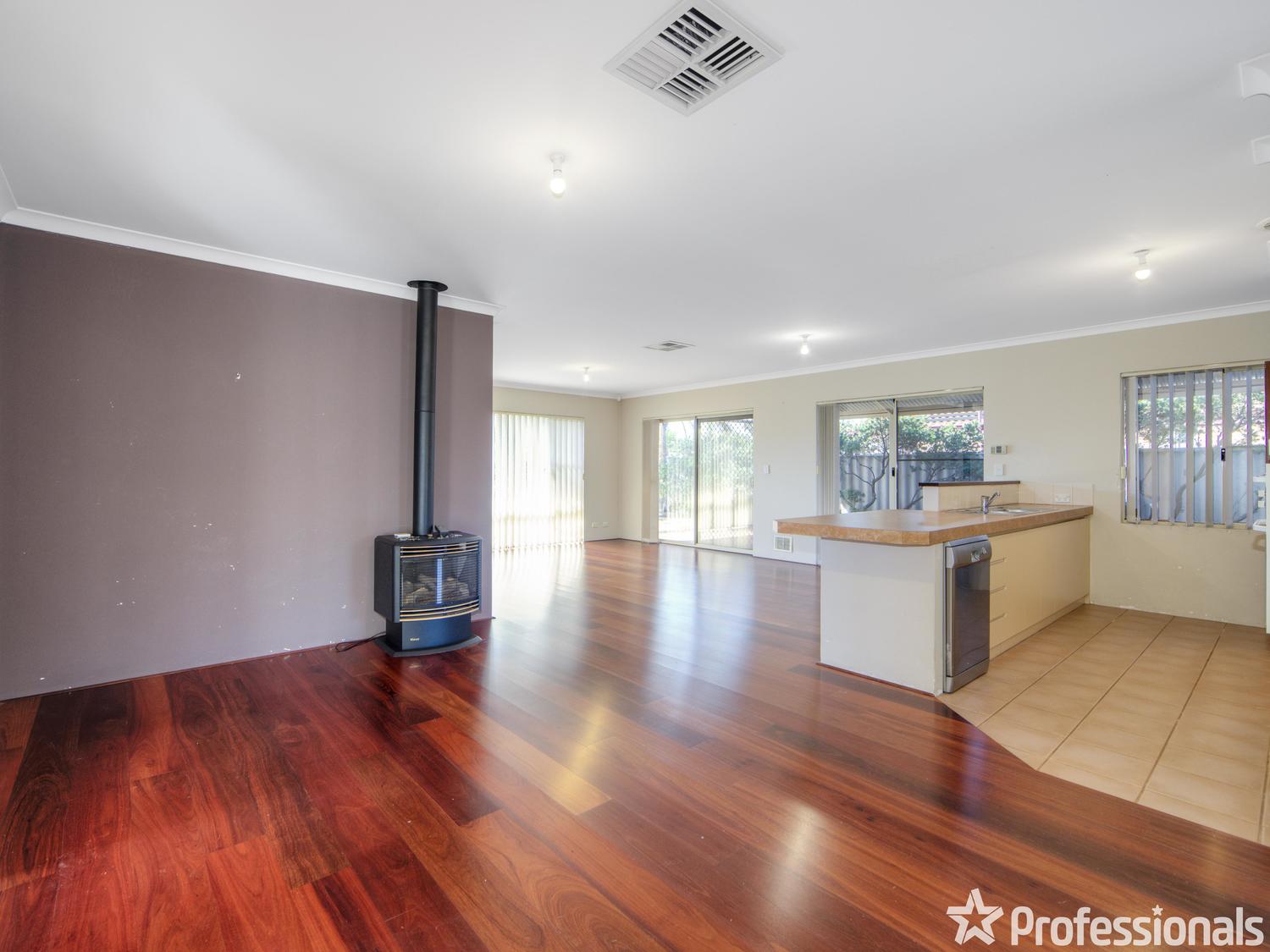 12 COOLBERRY RD, HUNTINGDALE WA 6110, 0 Schlafzimmer, 0 Badezimmer, House