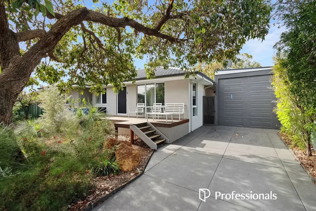 12 Casuarina Road, Maida Vale, WA 6057
