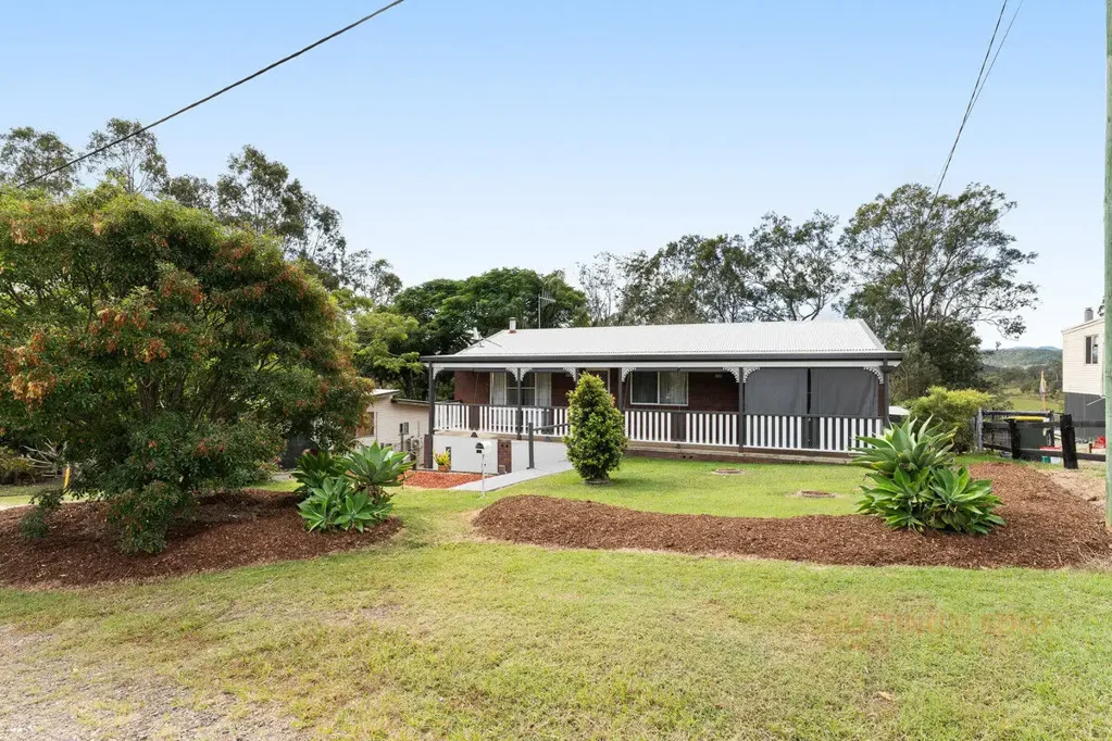 27 Prior Street, Rathdowney, QLD 4287