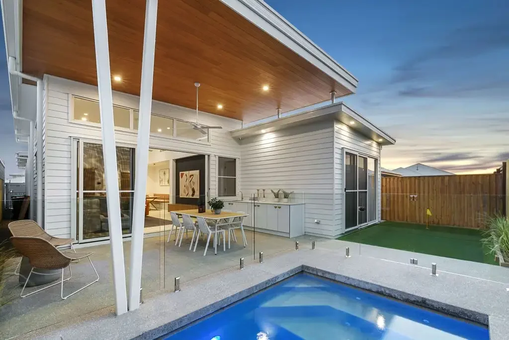 Palmview 4ਬੈੱਡਰੂਮ EX-DISPLAY MASTERPIECE BY AWARD-WINNING BUILDER - UNCOMPROMISED QUALITY, STYLE & FUNCTIONALITY