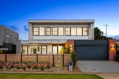 Torquay 4 Bedroom Parkside living, built to impress